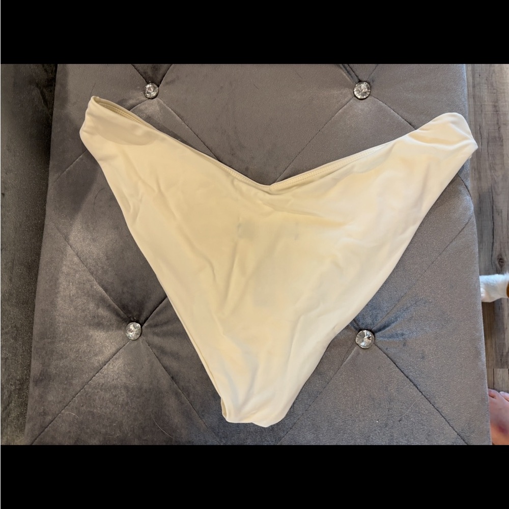 Beach Riot White Bikini Bottom - Picture 6 of 7
